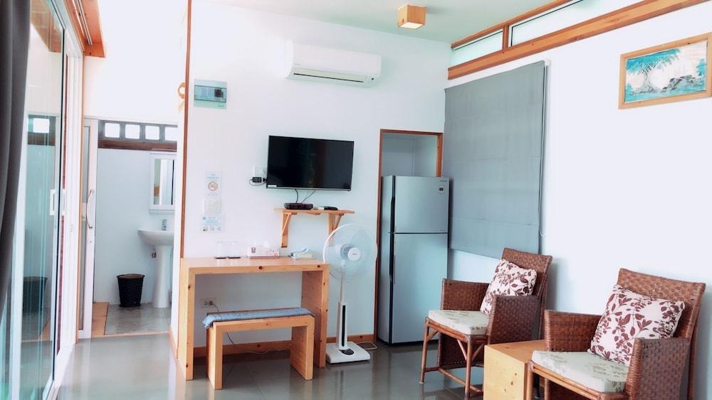 Baan Boom Boxes Eco Friendly Resort Mae Nam Exterior photo